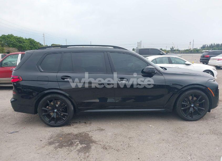 Photo 13 of 2024 Bmw X7 XDRIVE40I (VIN 5UX23EM01R9V59412)