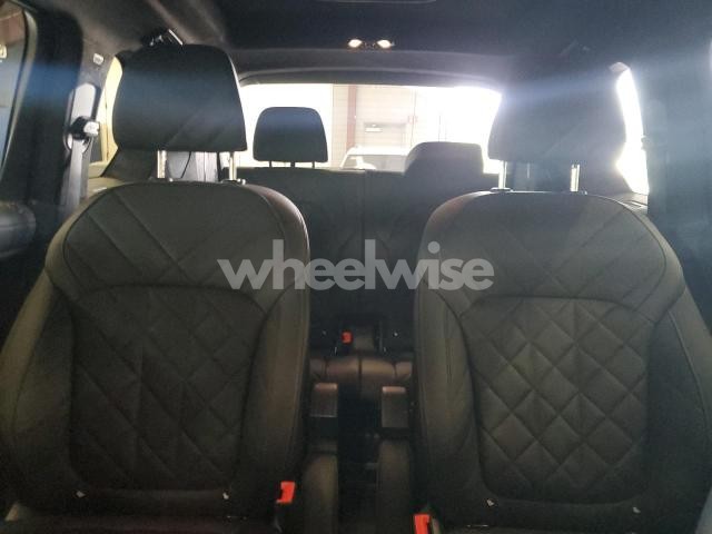 Photo 13 of 2025 BMW X7 XDRIVE40I (VIN 5UX23EM01S9X87075)