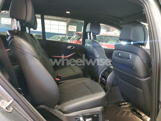 Photo 7 of 2025 BMW X7 XDRIVE40I (VIN 5UX23EM01S9X87075)