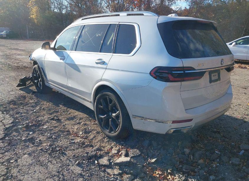 Photo 3 of 2023 Bmw X7 XDRIVE40I (VIN 5UX23EM02P9N62414)