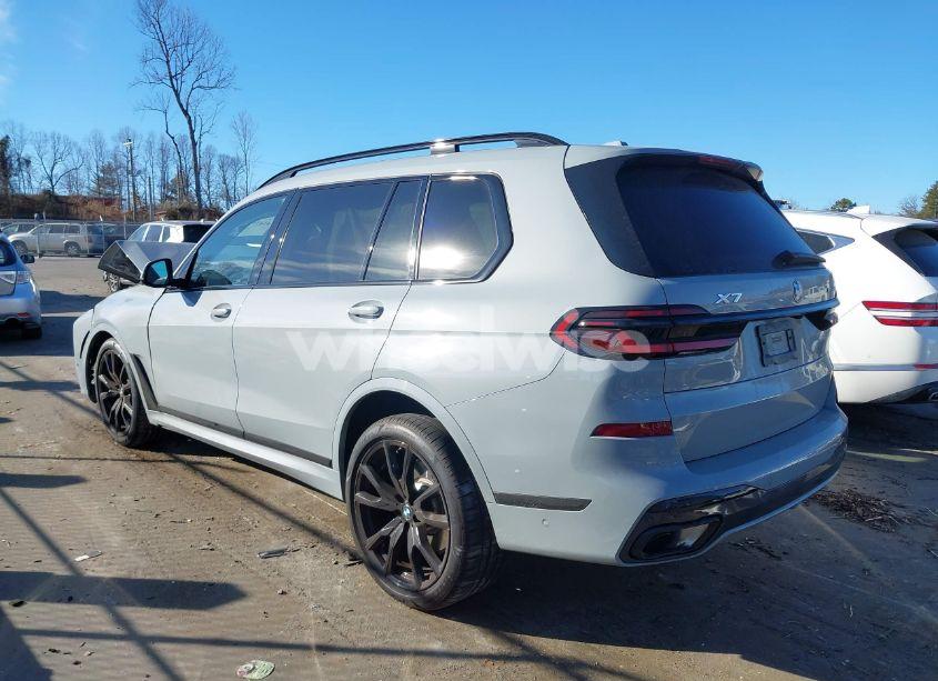 Photo 3 of 2024 Bmw X7 XDRIVE40I (VIN 5UX23EM02R9V69737)