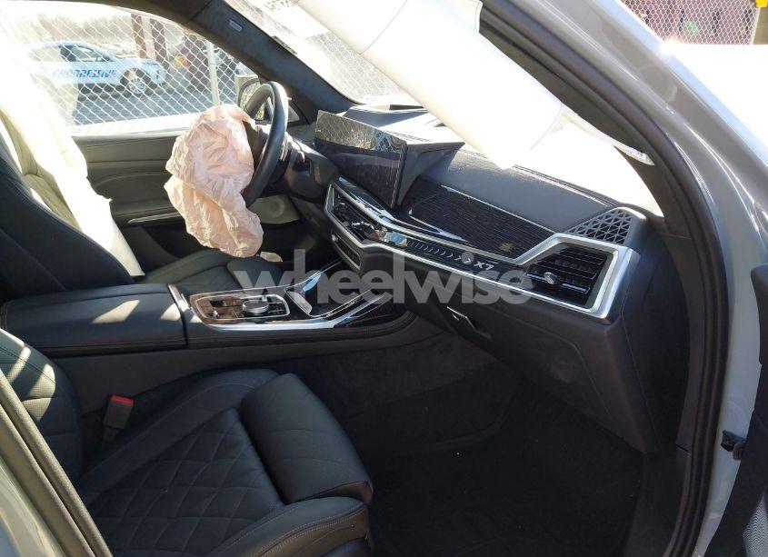 Photo 5 of 2024 Bmw X7 XDRIVE40I (VIN 5UX23EM02R9V69737)