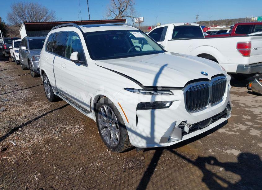 2024 Bmw X7 XDRIVE40I (VIN 5UX23EM03R9U56900) main photo