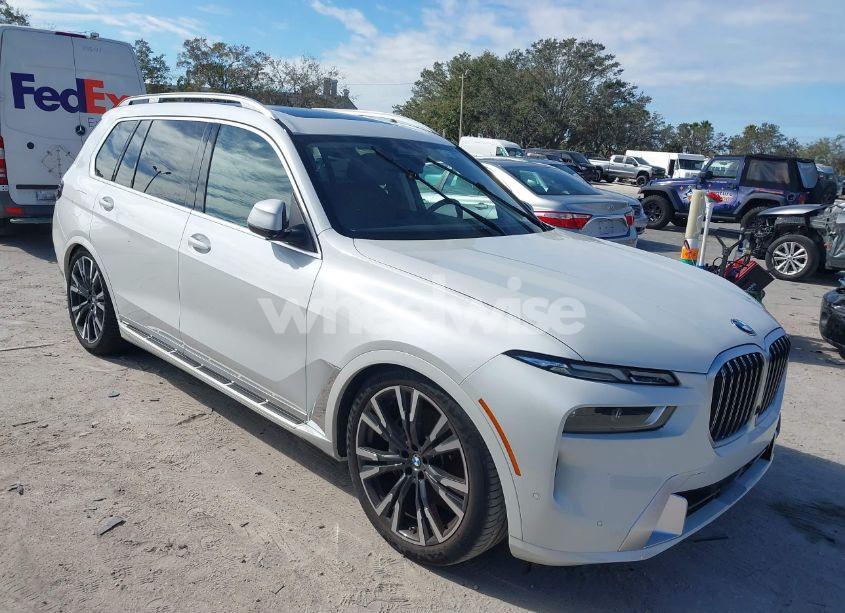 2024 Bmw X7 XDRIVE40I (VIN 5UX23EM03R9V69407) main photo