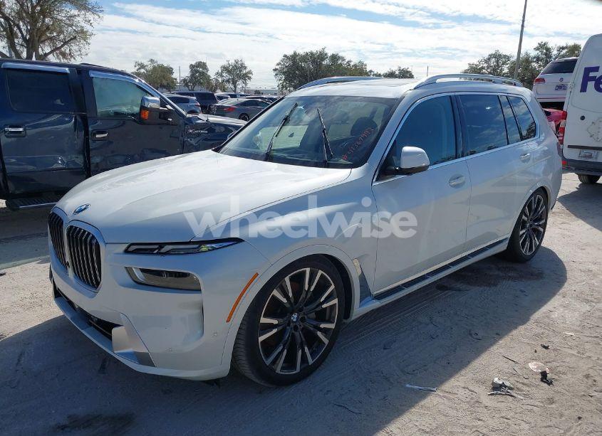 Photo 2 of 2024 Bmw X7 XDRIVE40I (VIN 5UX23EM03R9V69407)