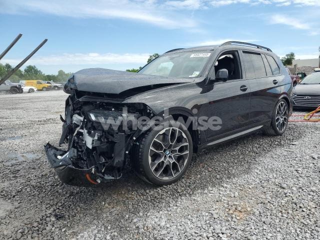 Photo 4 of 2024 BMW X7 XDRIVE40I (VIN 5UX23EM04R9U76606)
