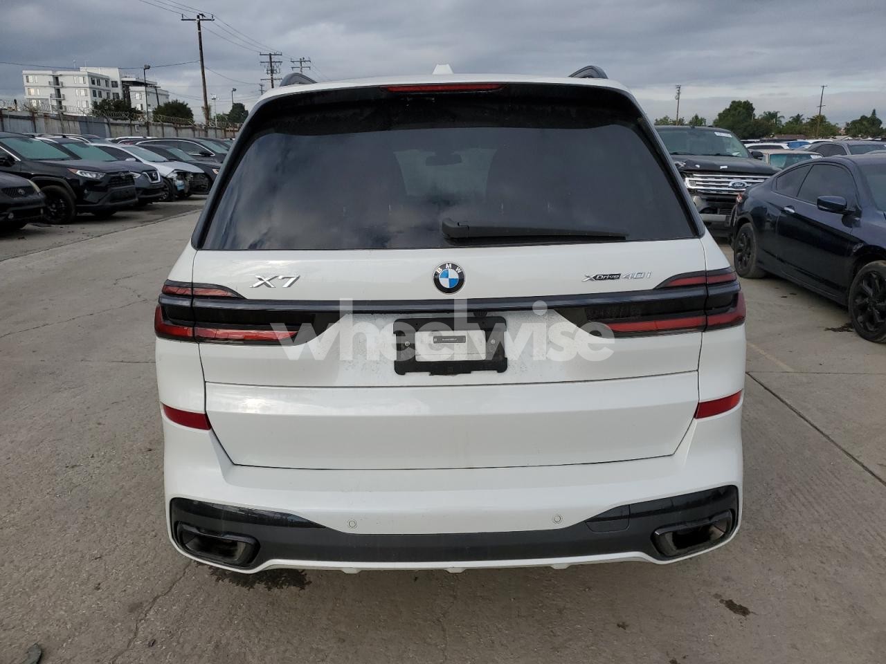 Photo 6 of 2025 BMW X7 XDRIVE40I (VIN 5UX23EM06S9W31517)