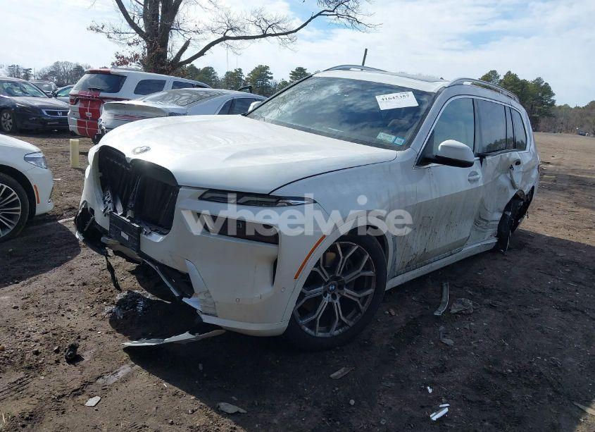 Photo 2 of 2024 Bmw X7 XDRIVE40I (VIN 5UX23EM07R9S89246)