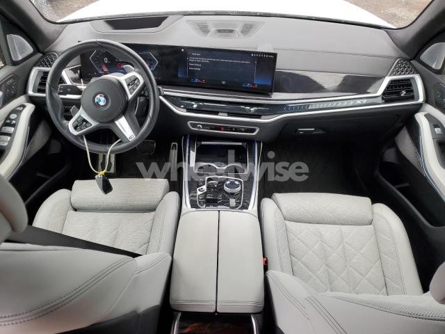 Photo 13 of 2023 BMW X7 XDRIVE40I (VIN 5UX23EM08P9S04024)