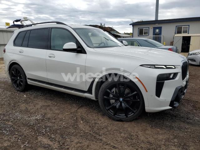 Photo 4 of 2023 BMW X7 XDRIVE40I (VIN 5UX23EM08P9S04024)