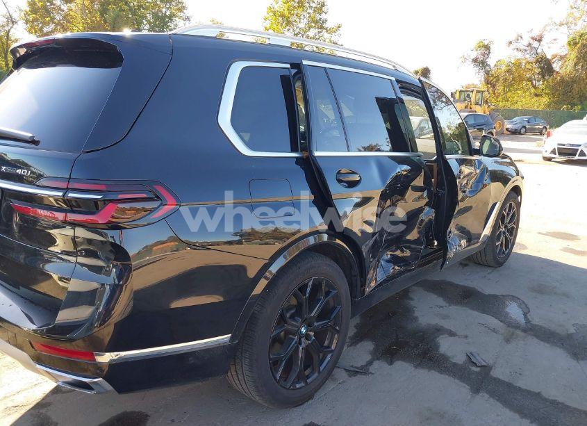 Photo 6 of 2024 Bmw X7 XDRIVE40I (VIN 5UX23EM08R9S83696)