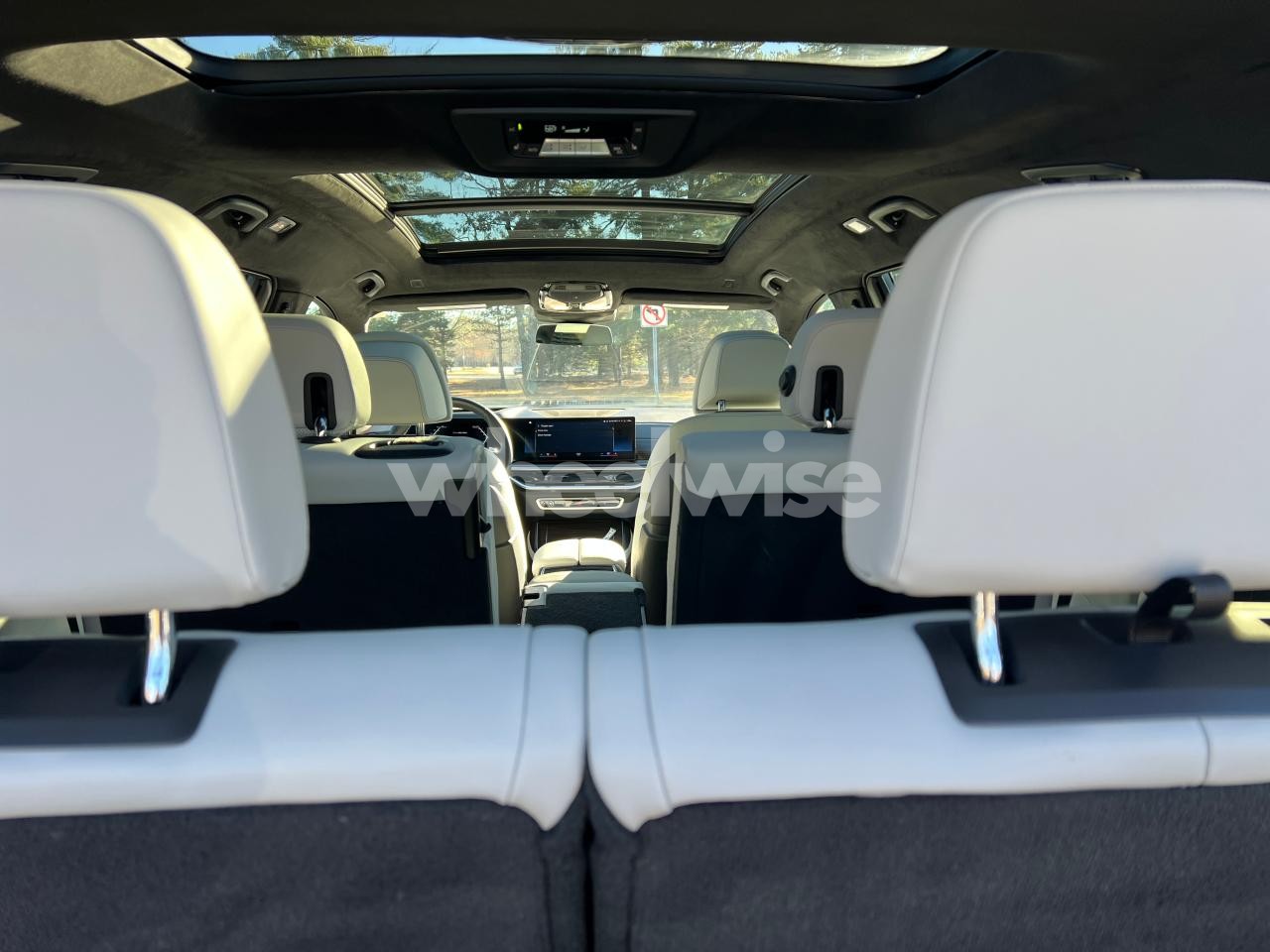 Photo 9 of 2023 BMW X7 XDRIVE40I (VIN 5UX23EM09P9P49780)