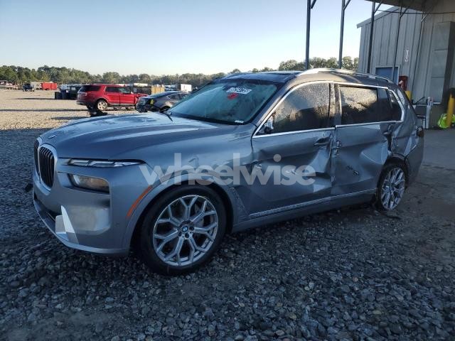 Photo 9 of 2025 BMW X7 XDRIVE40I (VIN 5UX23EM09S9X62232)