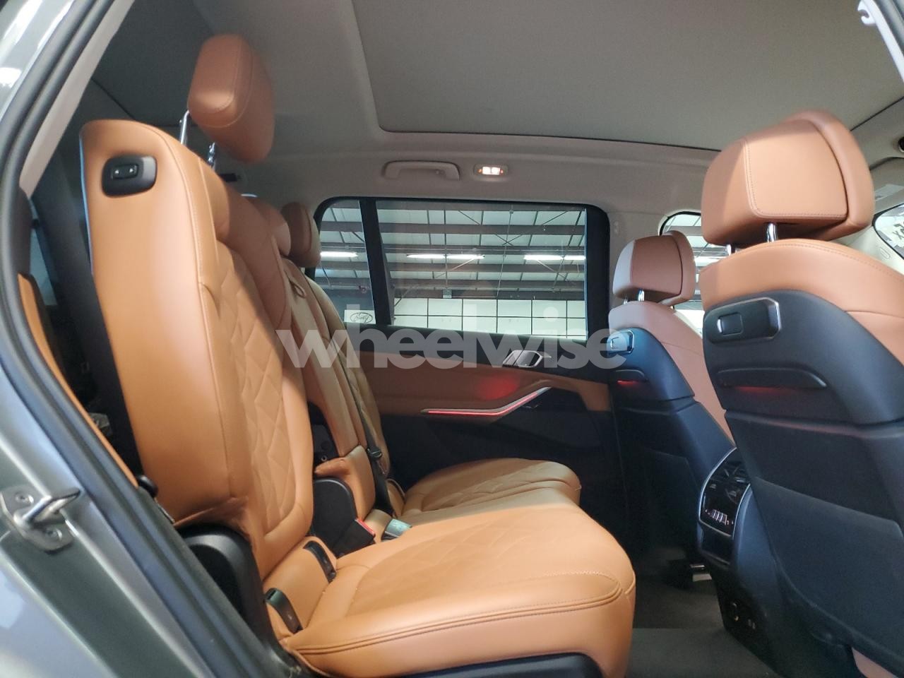 Photo 11 of 2023 BMW X7 XDRIVE40I (VIN 5UX23EM0XP9P24967)