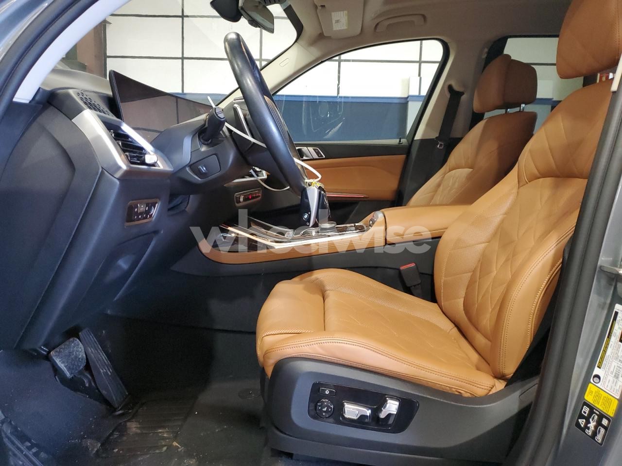 Photo 7 of 2023 BMW X7 XDRIVE40I (VIN 5UX23EM0XP9P24967)