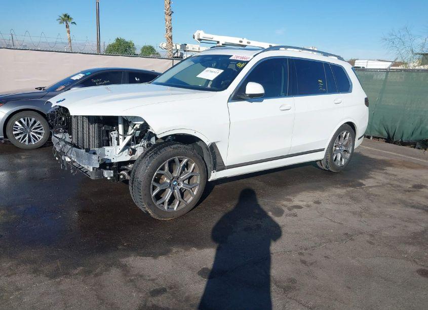 Photo 2 of 2024 Bmw X7 XDRIVE40I (VIN 5UX23EM0XR9V88231)