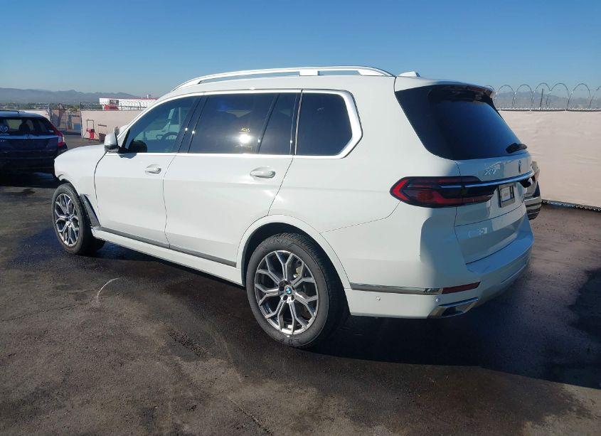 Photo 3 of 2024 Bmw X7 XDRIVE40I (VIN 5UX23EM0XR9V88231)