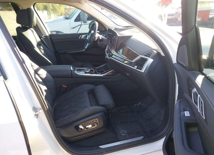 Photo 5 of 2024 Bmw X7 XDRIVE40I (VIN 5UX23EM0XR9V88231)