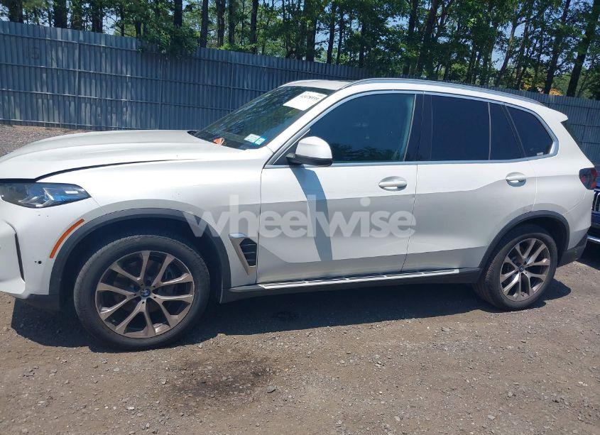 Photo 13 of 2025 Bmw X5 XDRIVE40I (VIN 5UX23EU01S9W33515)