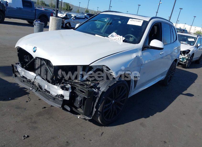 Photo 2 of 2024 Bmw X5 XDRIVE40I (VIN 5UX23EU02R9T61437)