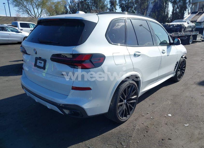 Photo 4 of 2024 Bmw X5 XDRIVE40I (VIN 5UX23EU02R9T61437)