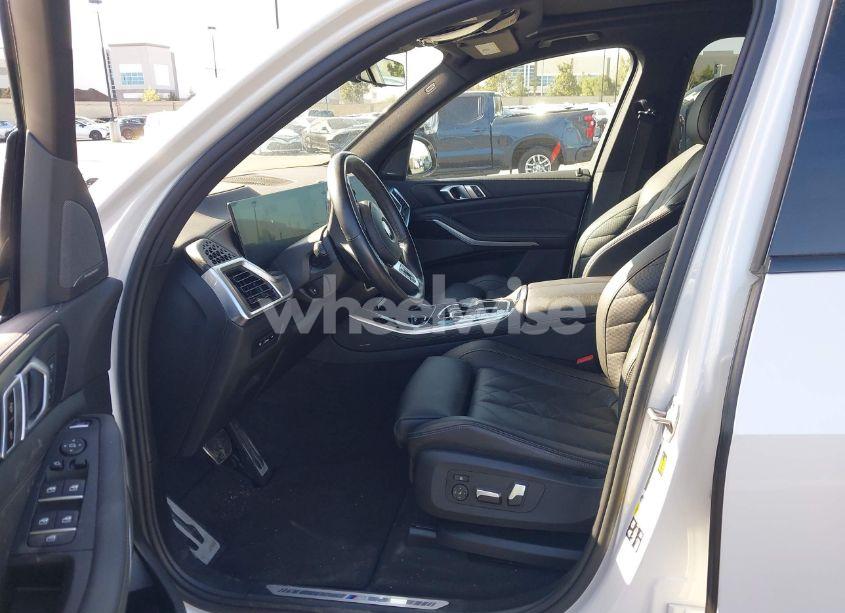 Photo 5 of 2024 Bmw X5 XDRIVE40I (VIN 5UX23EU02R9T61437)
