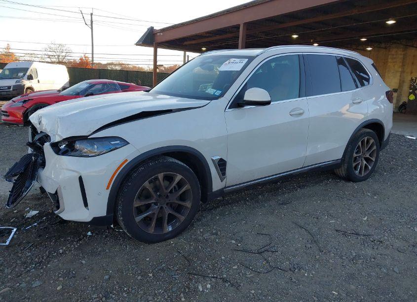 Photo 2 of 2024 Bmw X5 XDRIVE40I (VIN 5UX23EU02R9V51383)