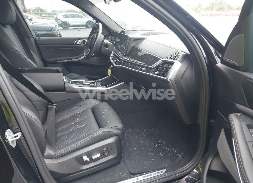 Photo 5 of 2024 Bmw X5 XDRIVE40I (VIN 5UX23EU04R9S18201)