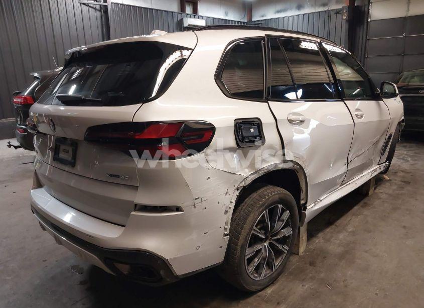 Photo 4 of 2024 Bmw X5 XDRIVE40I (VIN 5UX23EU04R9T03913)