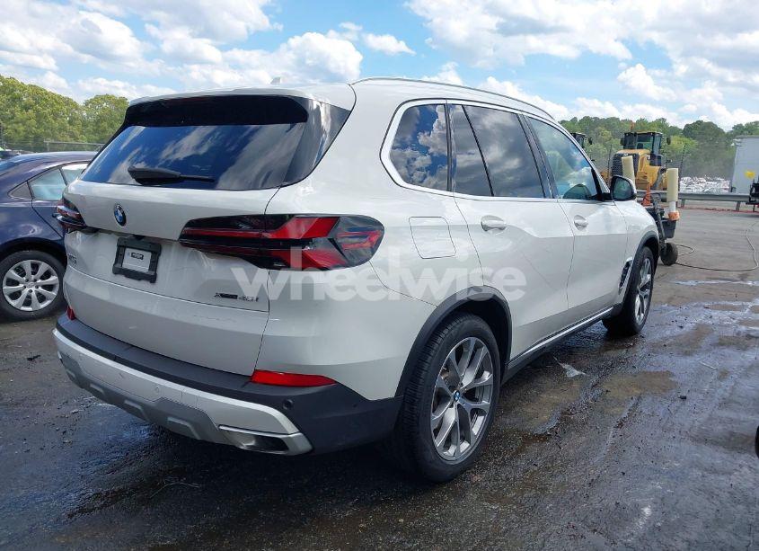 Photo 4 of 2024 Bmw X5 XDRIVE40I (VIN 5UX23EU05R9S29952)