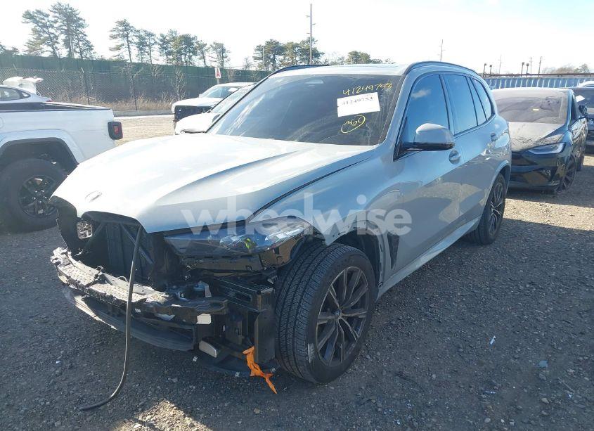 Photo 2 of 2024 Bmw X5 XDRIVE40I (VIN 5UX23EU05R9V77508)