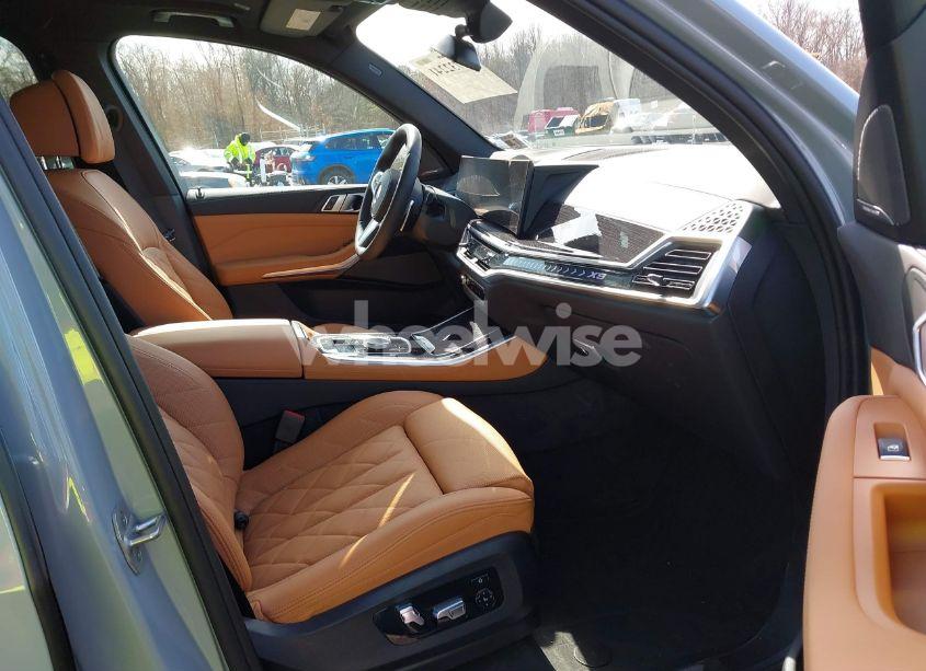 Photo 5 of 2025 Bmw X5 XDRIVE40I (VIN 5UX23EU05S9W51046)