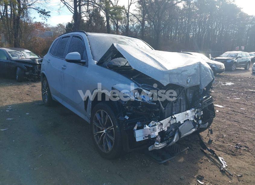 2024 Bmw X5 XDRIVE40I (VIN 5UX23EU06R9V69322) main photo