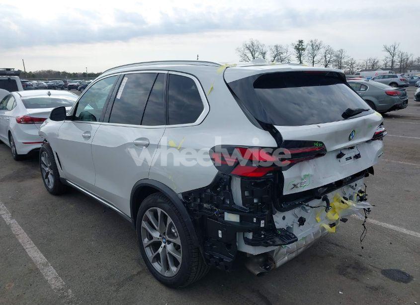 Photo 3 of 2025 Bmw X5 XDRIVE40I (VIN 5UX23EU06S9W52867)