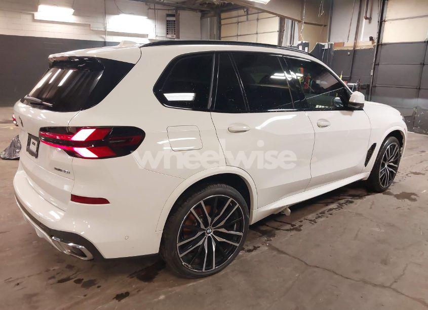 Photo 4 of 2025 Bmw X5 XDRIVE40I (VIN 5UX23EU08S9Y67859)