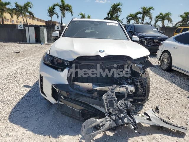 Photo 2 of 2025 BMW X5 XDRIVE40I (VIN 5UX23EU08S9Z16459)