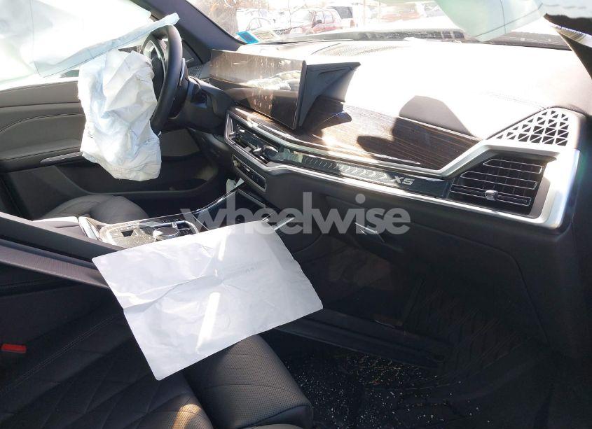 Photo 5 of 2025 Bmw X5 XDRIVE40I (VIN 5UX23EU09S9W38011)