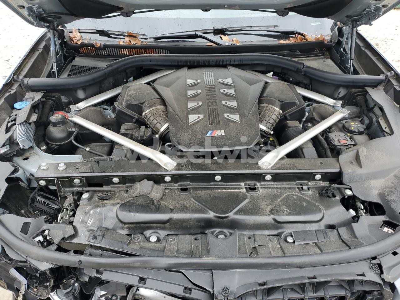 Photo 12 of 2024 BMW X7 M60I (VIN 5UX33EM00R9U23597)