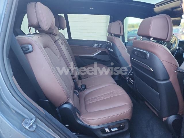 Photo 2 of 2025 BMW X7 M60I (VIN 5UX33EM00S9W73881)
