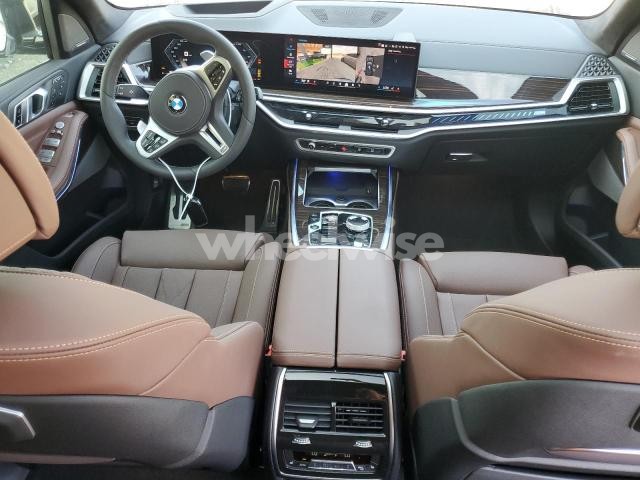 Photo 3 of 2025 BMW X7 M60I (VIN 5UX33EM00S9W73881)