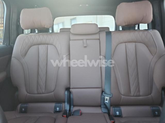 Photo 6 of 2025 BMW X7 M60I (VIN 5UX33EM00S9W73881)