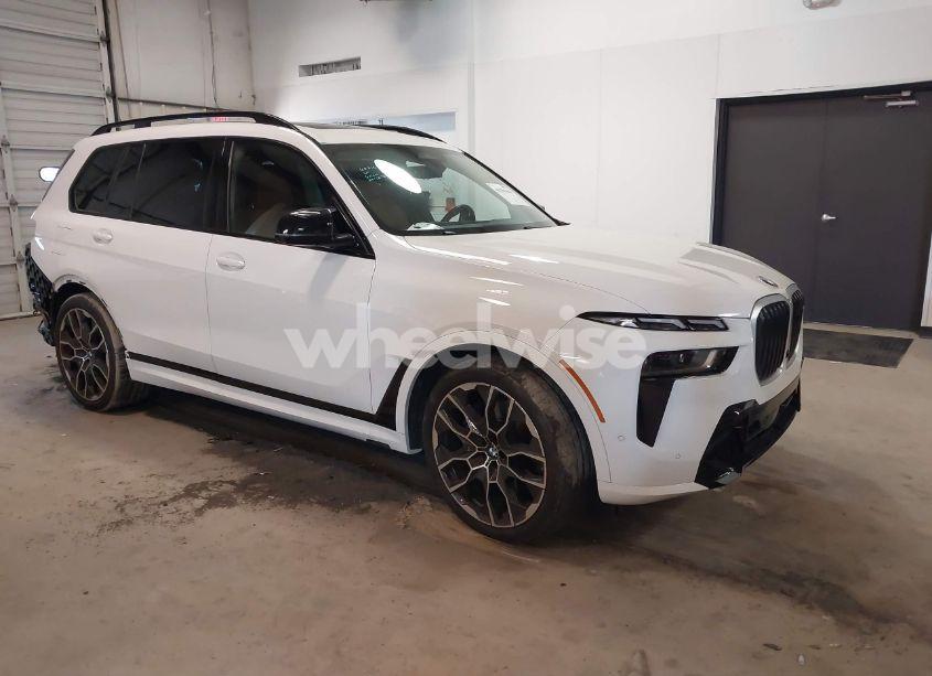 2024 Bmw X7 M60I (VIN 5UX33EM04R9T72699) main photo