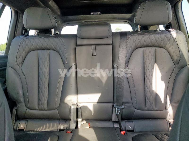 Photo 12 of 2025 BMW X7 M60I (VIN 5UX33EM04S9W66870)