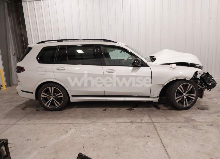 Photo 14 of 2024 Bmw X7 M60I (VIN 5UX33EM05R9T46595)