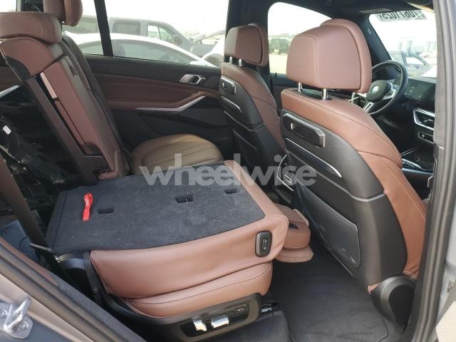 Photo 6 of 2024 BMW X7 M60I (VIN 5UX33EM07R9S74394)
