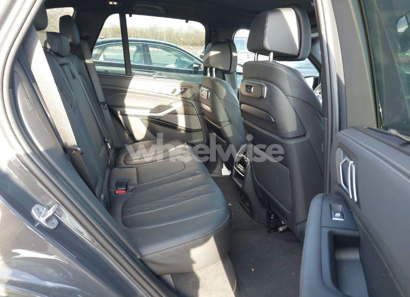 Photo 8 of 2024 Bmw X5 M60I (VIN 5UX33EU01R9U12219)