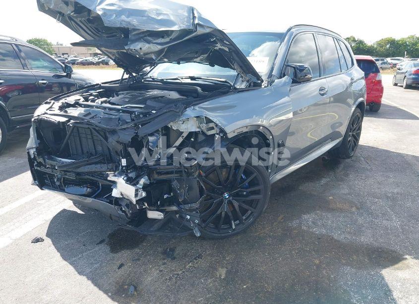 Photo 6 of 2025 Bmw X5 M60I (VIN 5UX33EU03S9X62019)