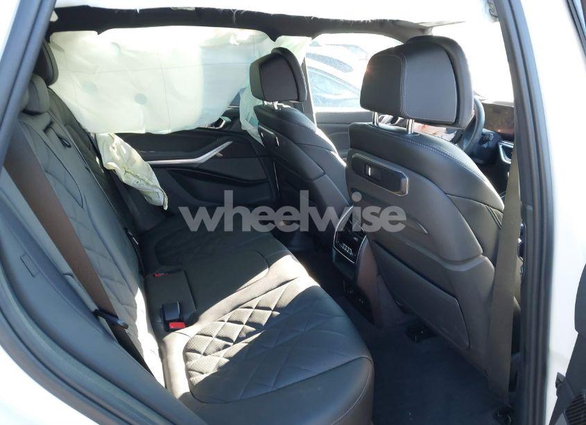 Photo 8 of 2025 Bmw X5 M60I (VIN 5UX33EU09S9X35021)