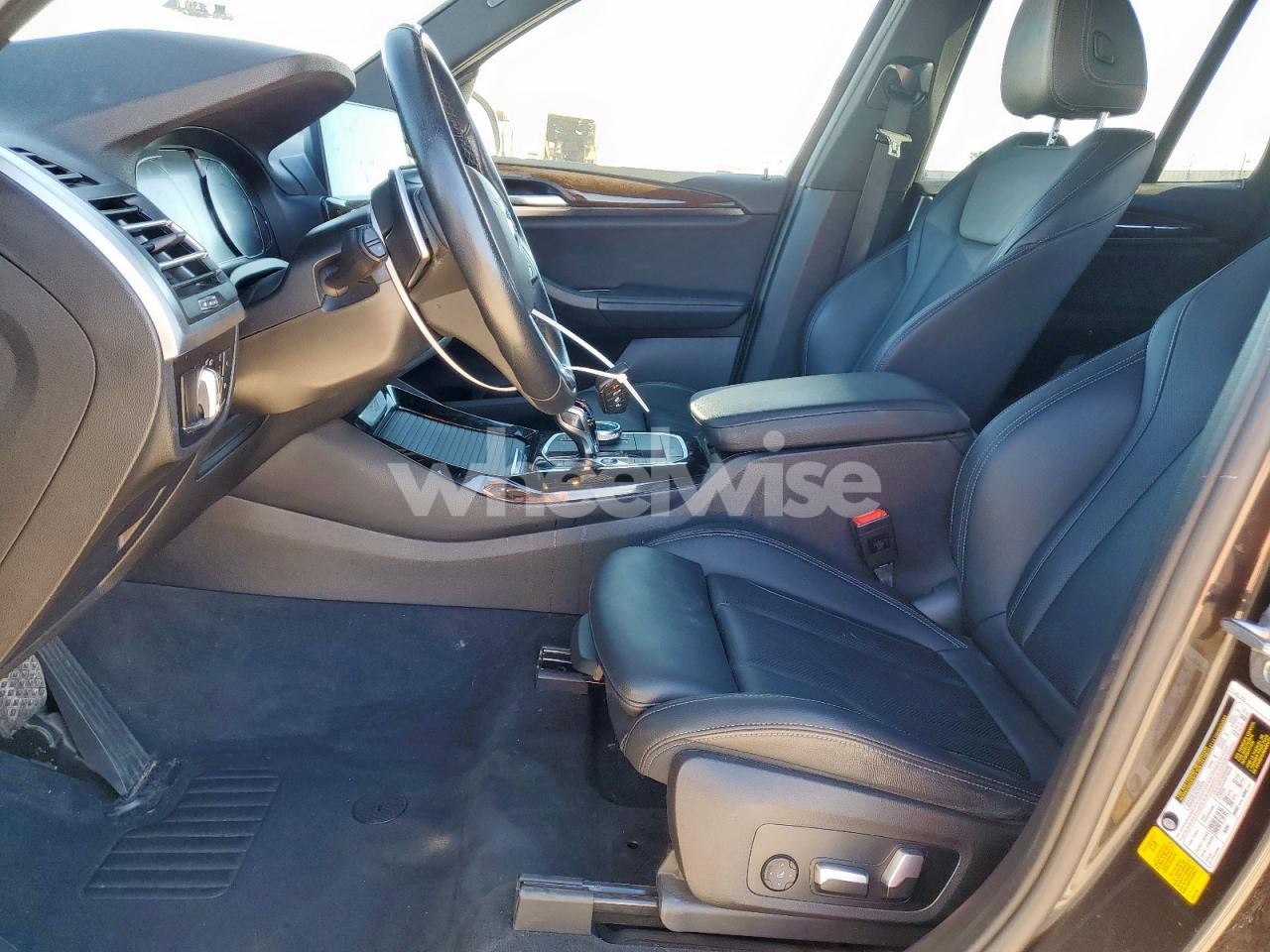 Photo 7 of 2022 BMW X3 SDRIVE30I (VIN 5UX43DP05N9K14618)