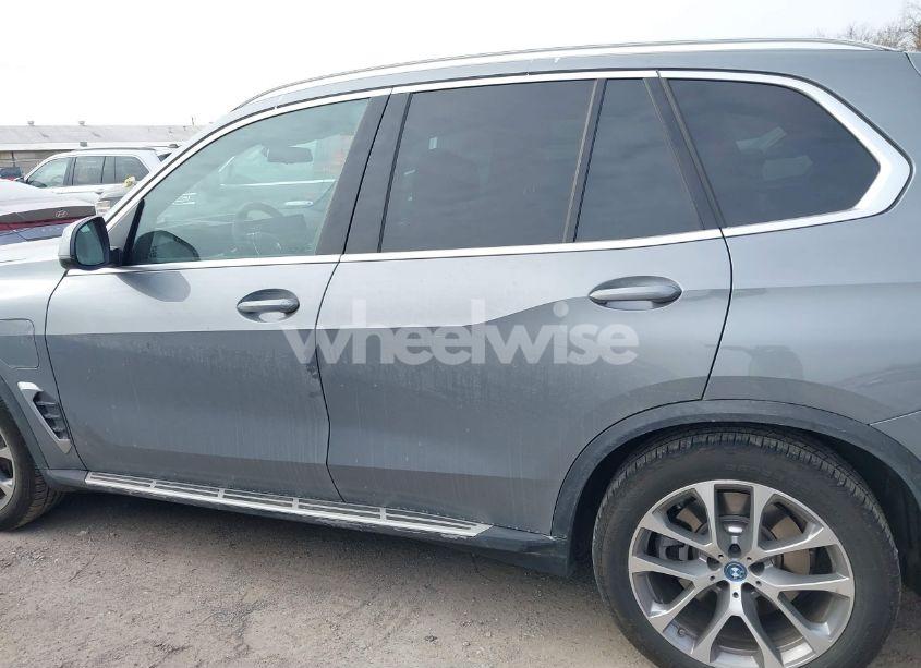 Photo 14 of 2025 Bmw X5 PHEV XDRIVE50E (VIN 5UX43EU01S9Y02778)